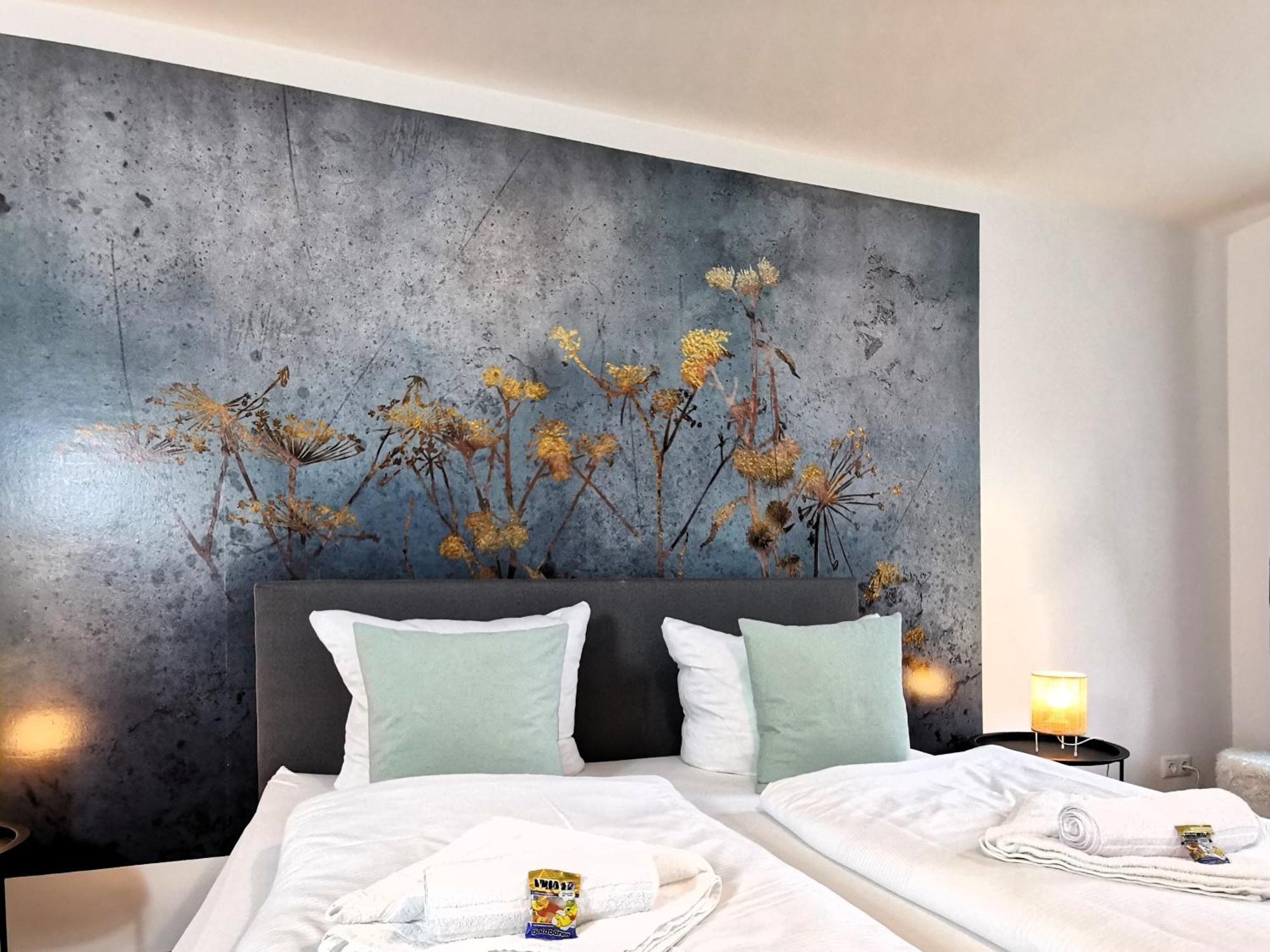 Bohnapartments - Design Suiten Am Markt - Vollausstattung - Wlan - Zentrum Ильменау Экстерьер фото