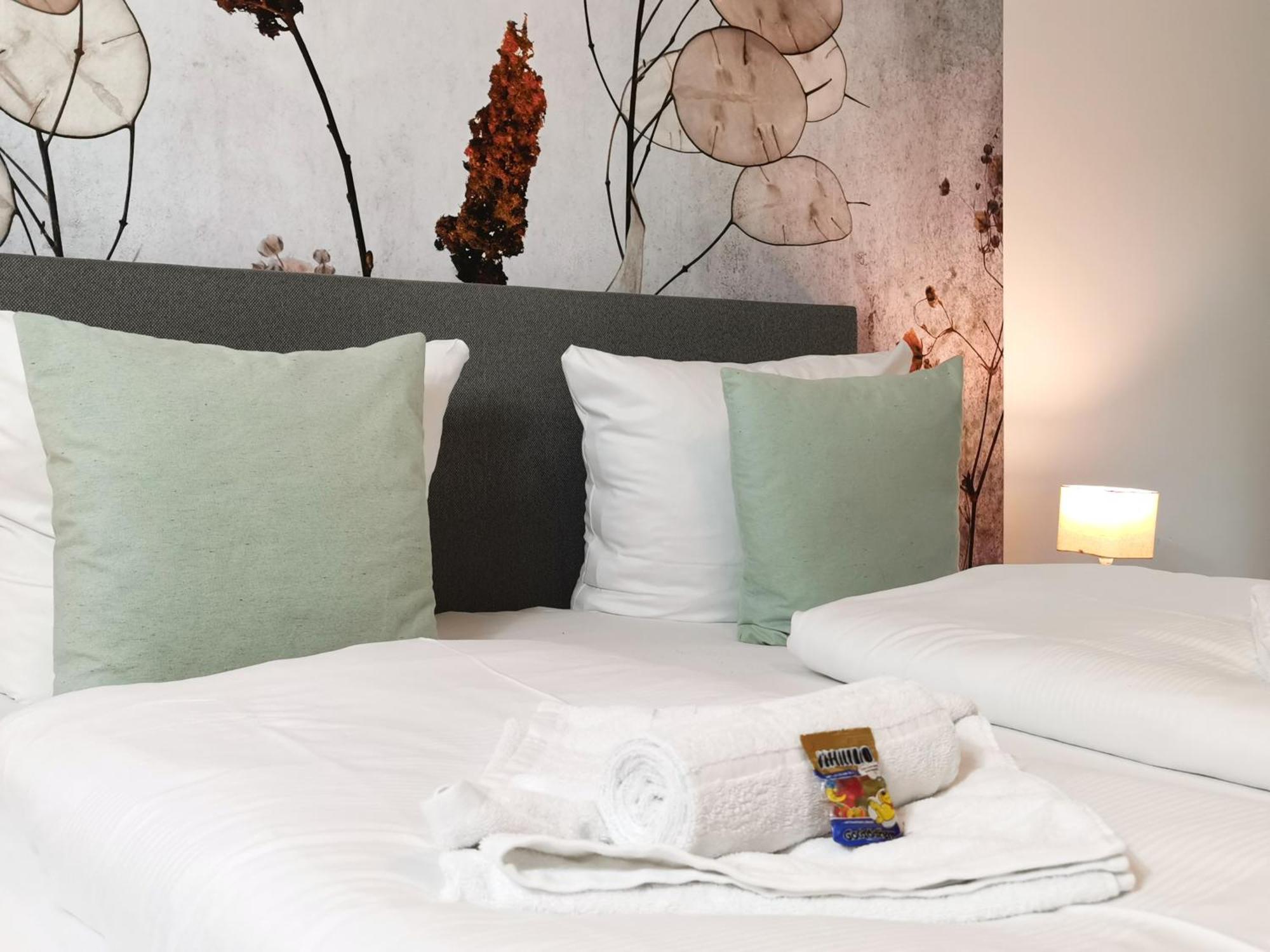 Bohnapartments - Design Suiten Am Markt - Vollausstattung - Wlan - Zentrum Ильменау Экстерьер фото