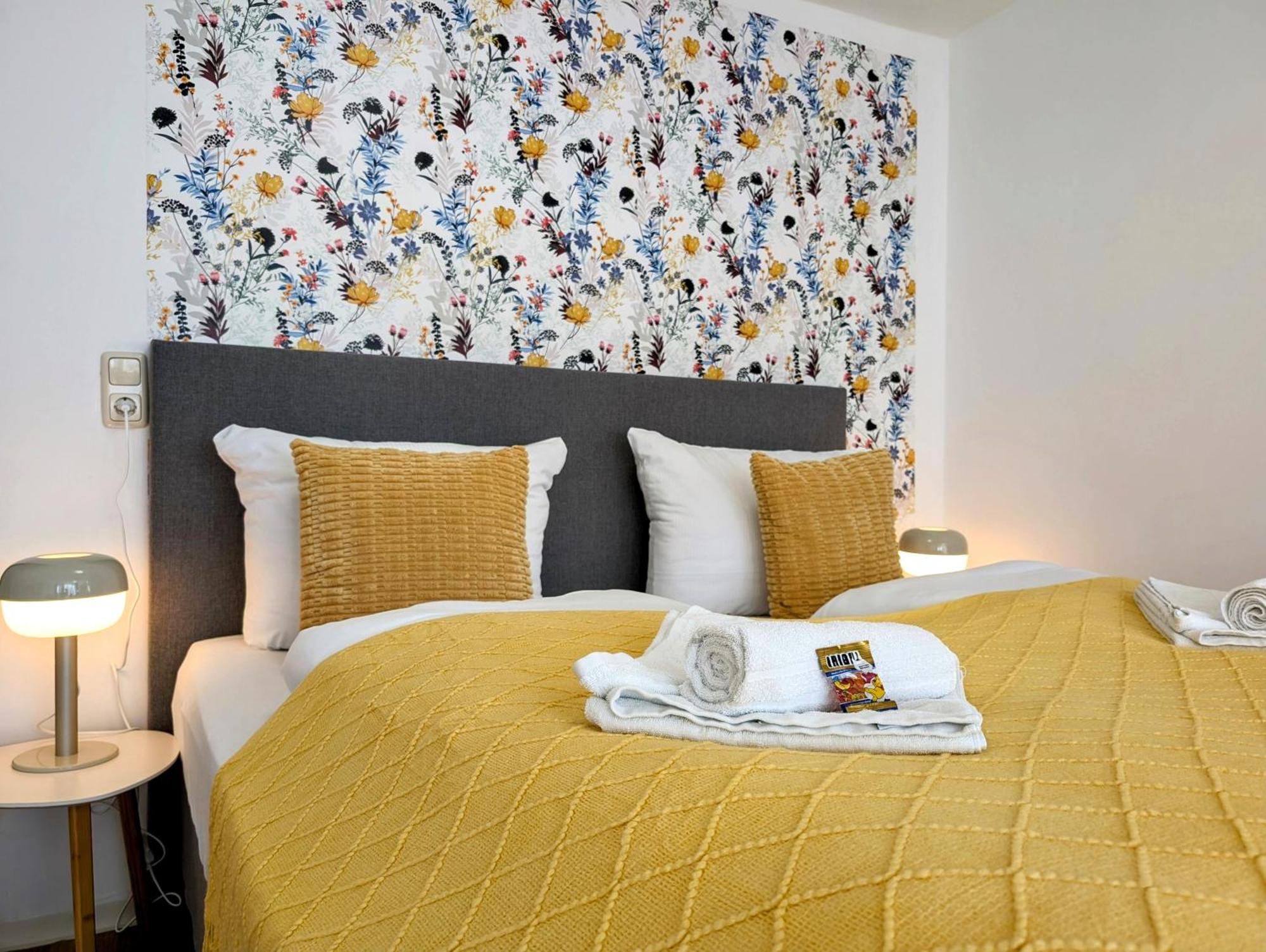 Bohnapartments - Design Suiten Am Markt - Vollausstattung - Wlan - Zentrum Ильменау Экстерьер фото