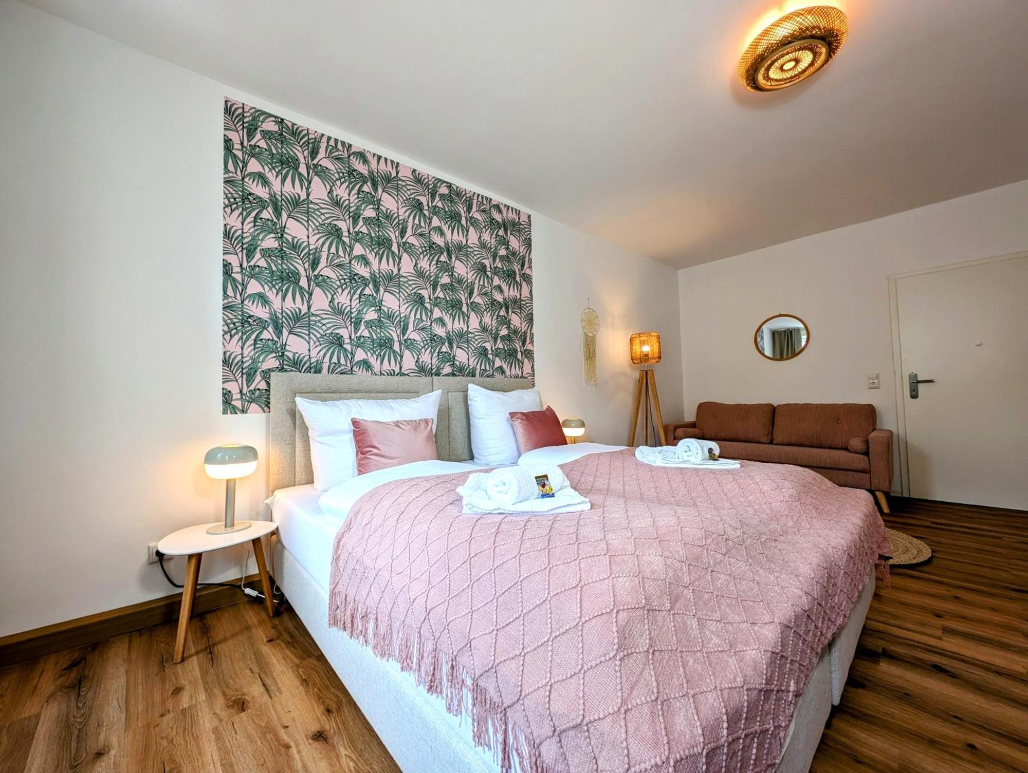 Bohnapartments - Design Suiten Am Markt - Vollausstattung - Wlan - Zentrum Ильменау Экстерьер фото