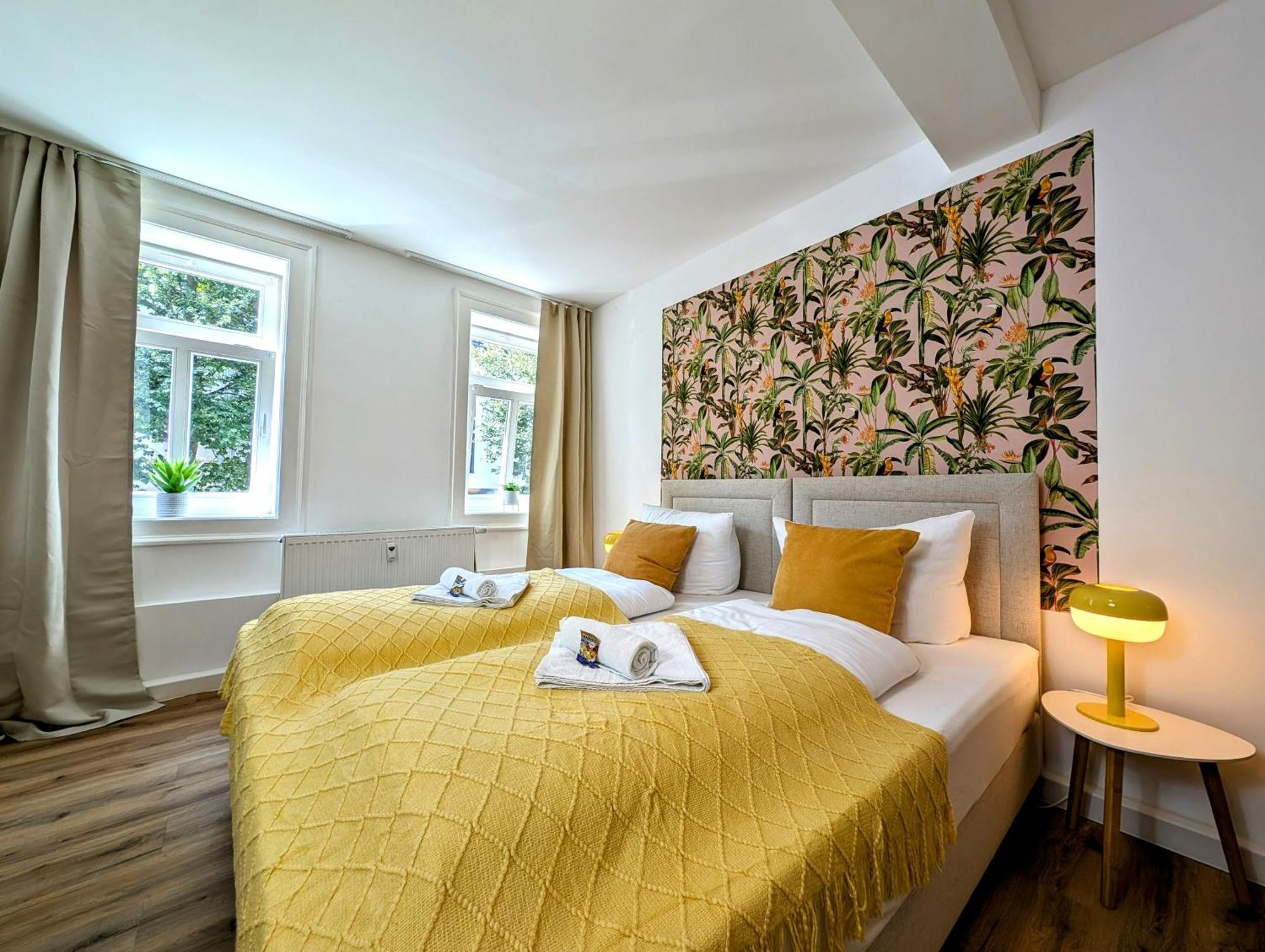 Bohnapartments - Design Suiten Am Markt - Vollausstattung - Wlan - Zentrum Ильменау Экстерьер фото