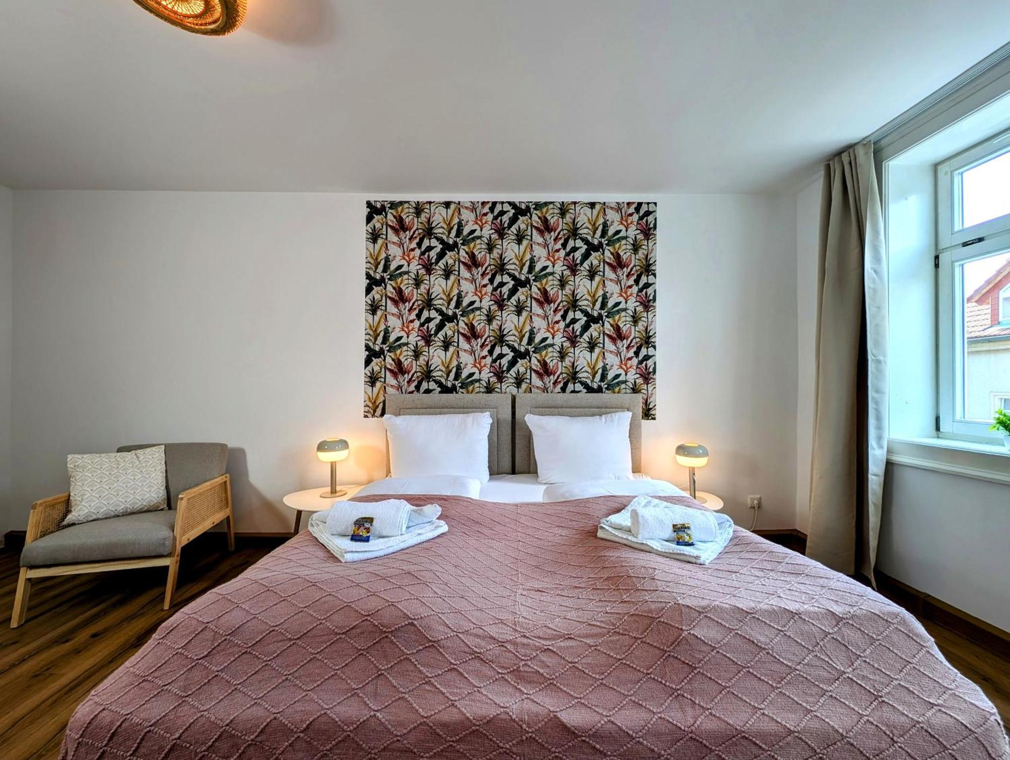 Bohnapartments - Design Suiten Am Markt - Vollausstattung - Wlan - Zentrum Ильменау Экстерьер фото