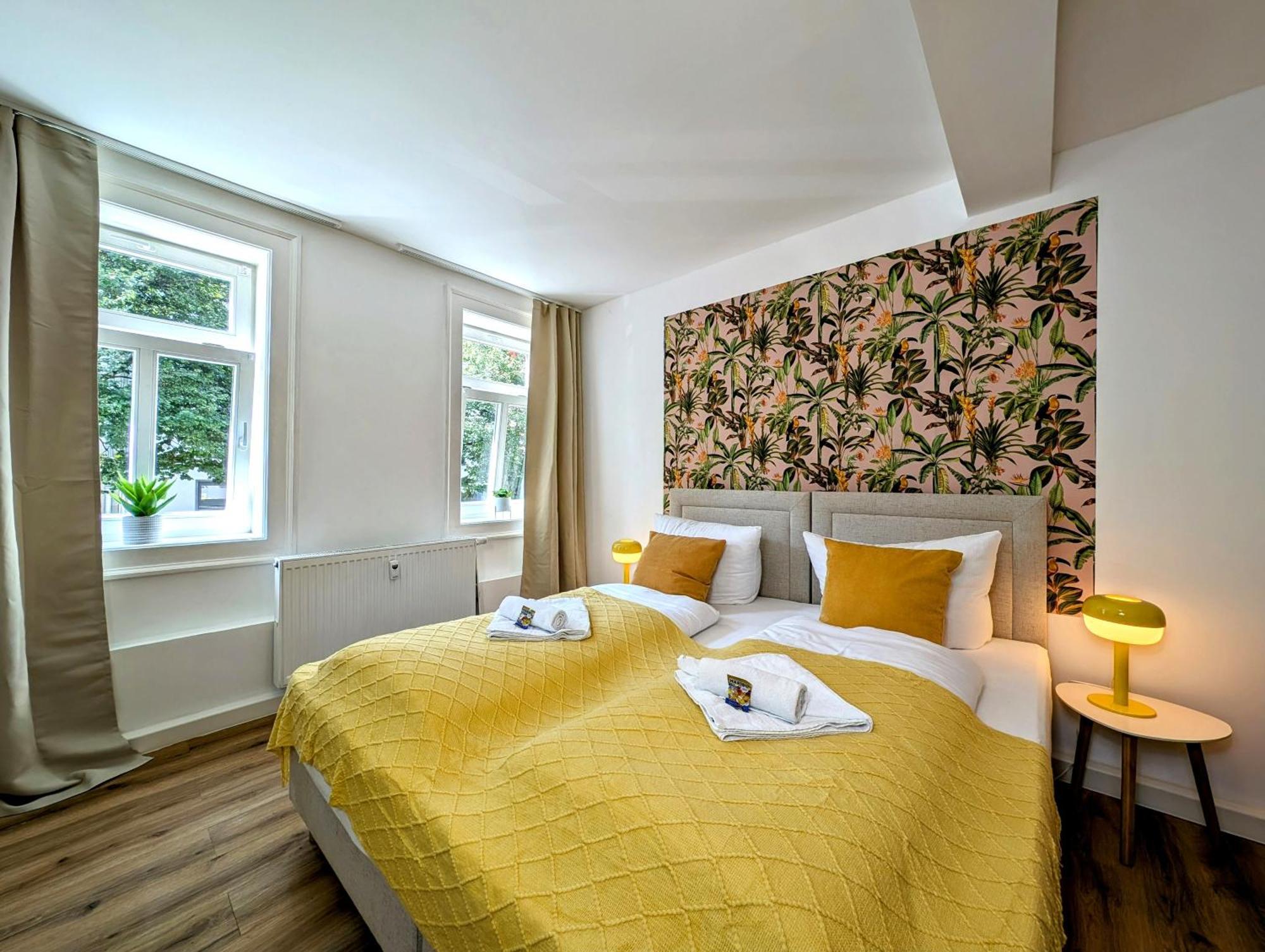 Bohnapartments - Design Suiten Am Markt - Vollausstattung - Wlan - Zentrum Ильменау Экстерьер фото
