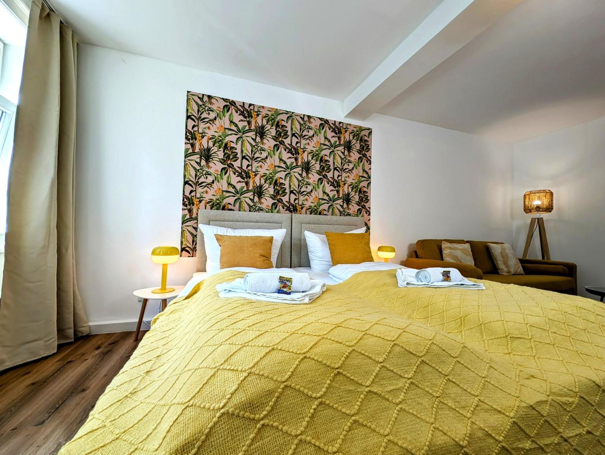 Bohnapartments - Design Suiten Am Markt - Vollausstattung - Wlan - Zentrum Ильменау Экстерьер фото