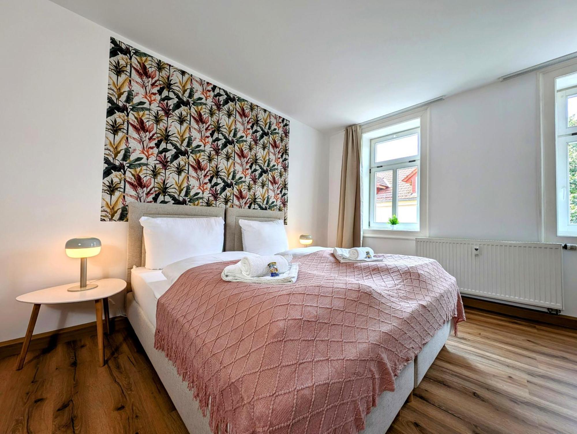 Bohnapartments - Design Suiten Am Markt - Vollausstattung - Wlan - Zentrum Ильменау Экстерьер фото