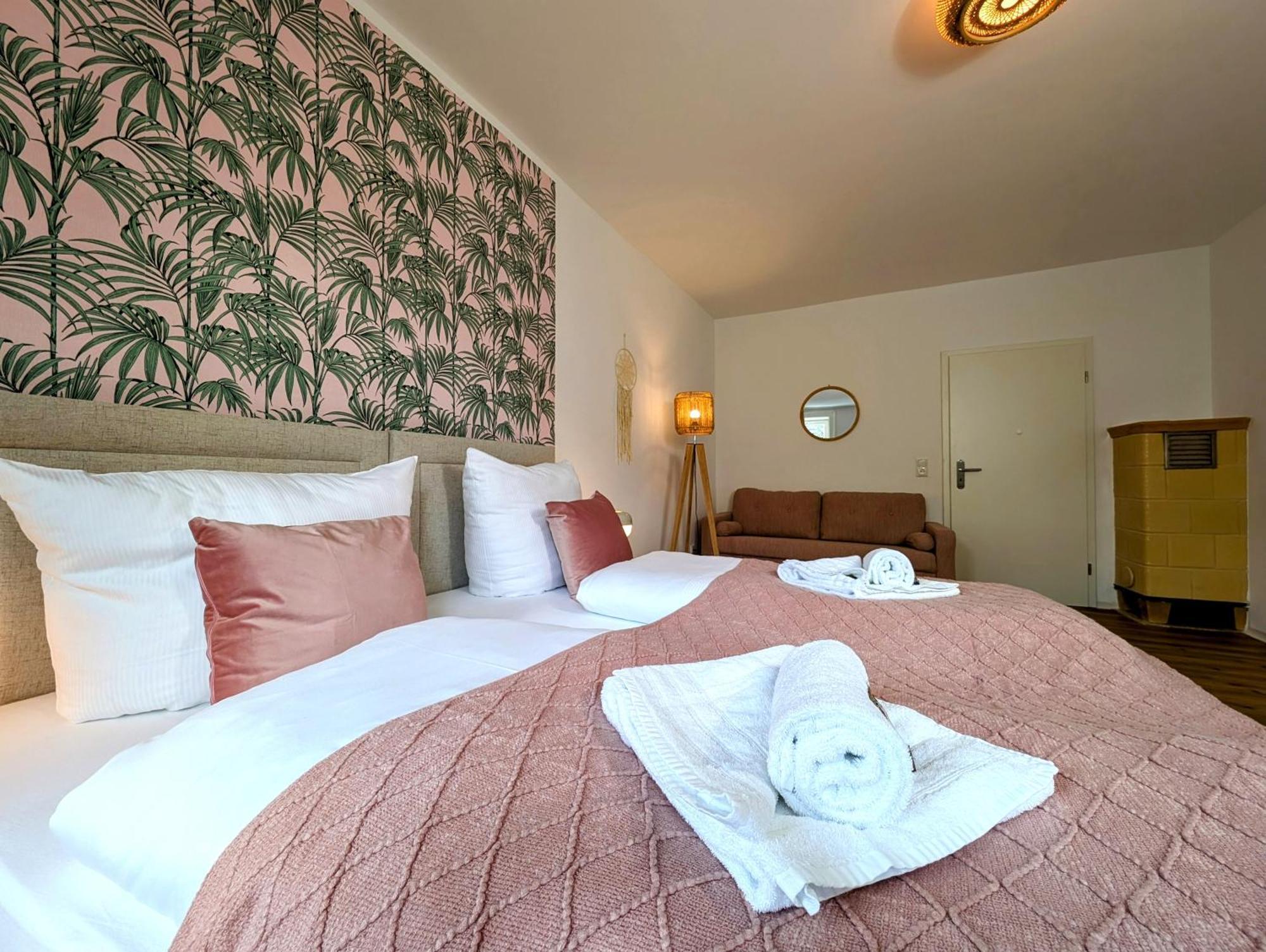 Bohnapartments - Design Suiten Am Markt - Vollausstattung - Wlan - Zentrum Ильменау Экстерьер фото