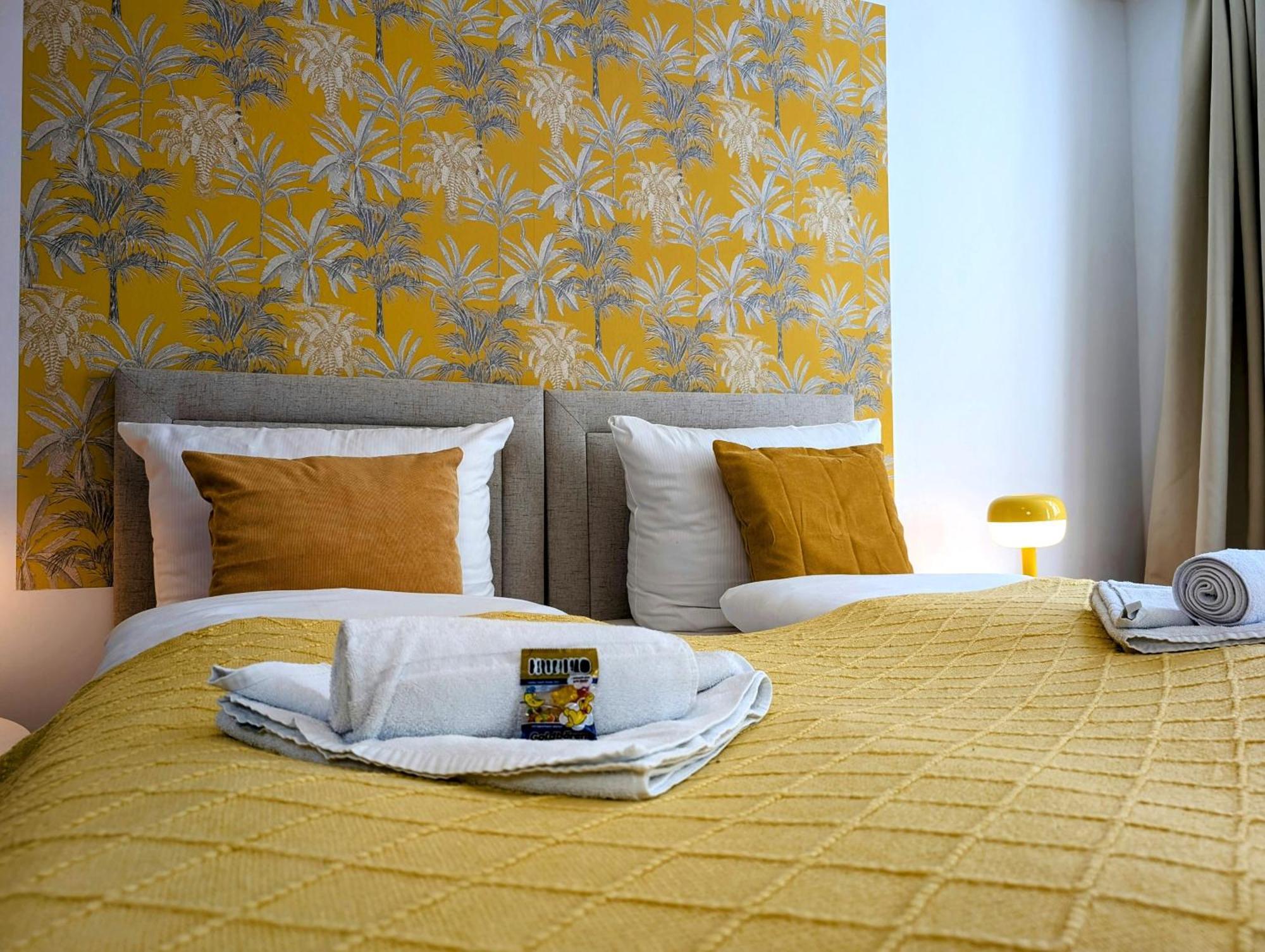 Bohnapartments - Design Suiten Am Markt - Vollausstattung - Wlan - Zentrum Ильменау Экстерьер фото