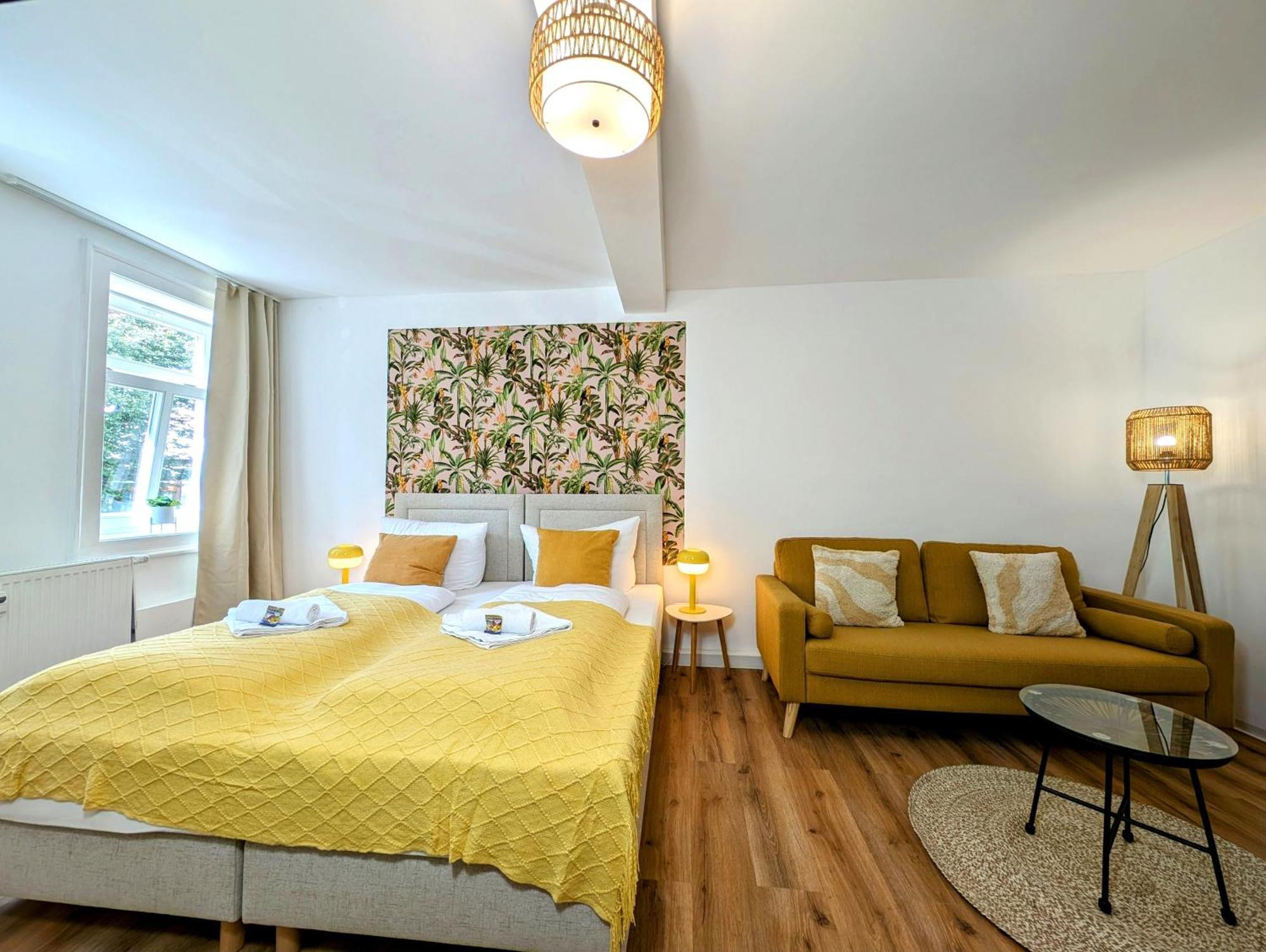 Bohnapartments - Design Suiten Am Markt - Vollausstattung - Wlan - Zentrum Ильменау Экстерьер фото