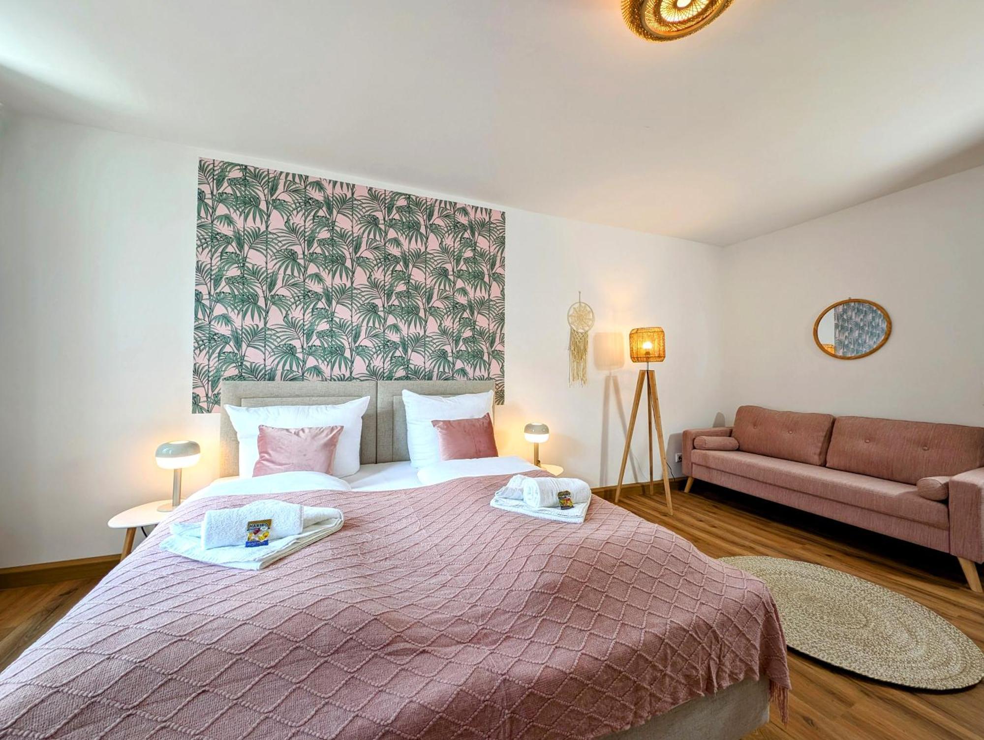 Bohnapartments - Design Suiten Am Markt - Vollausstattung - Wlan - Zentrum Ильменау Экстерьер фото